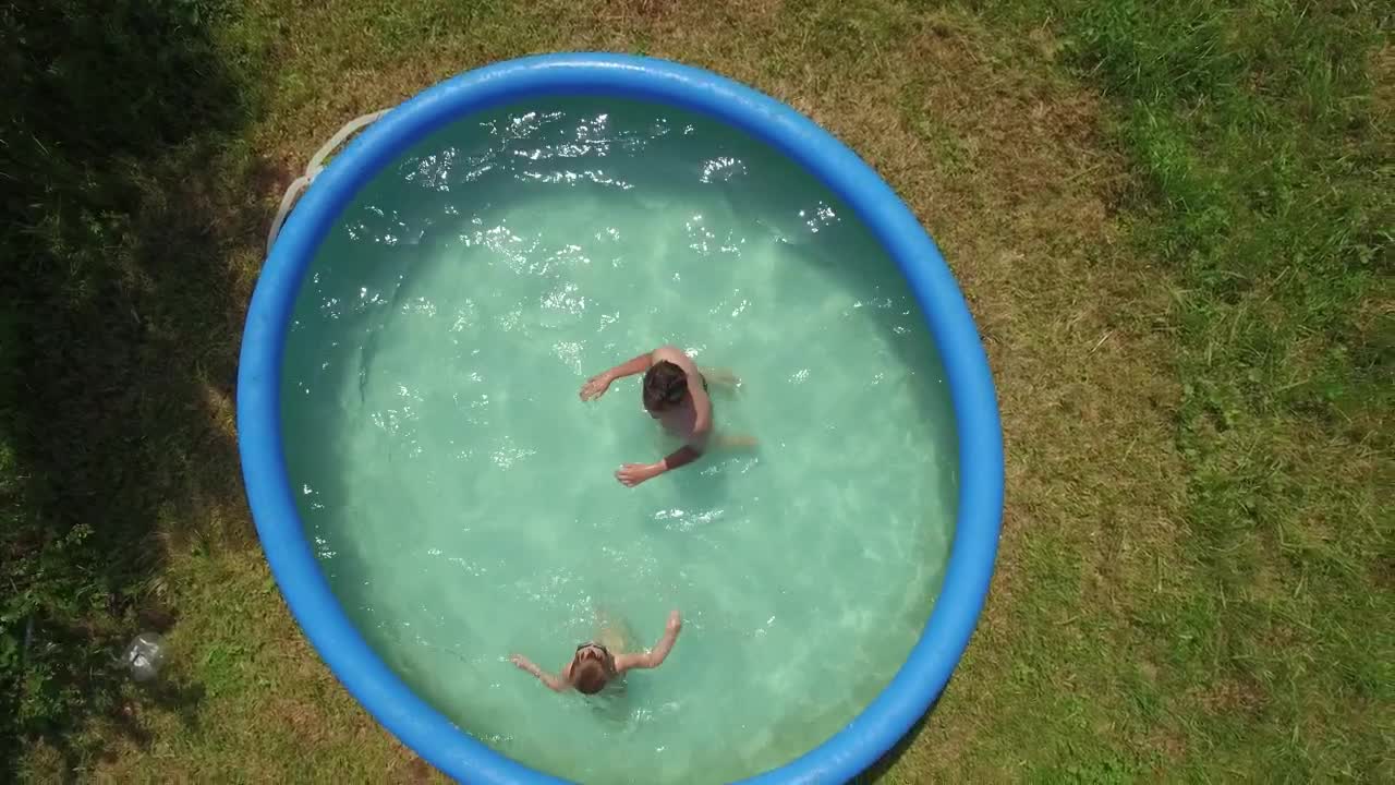Free Video Stock Summer Pool In A Garden Live Wallpaper - Free Download