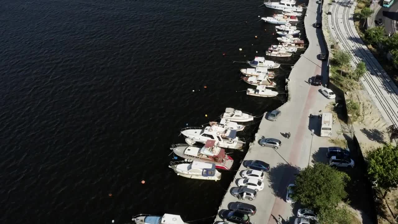 Free Video Stock Small Boats Along The Coast Live Wallpaper - Free Download