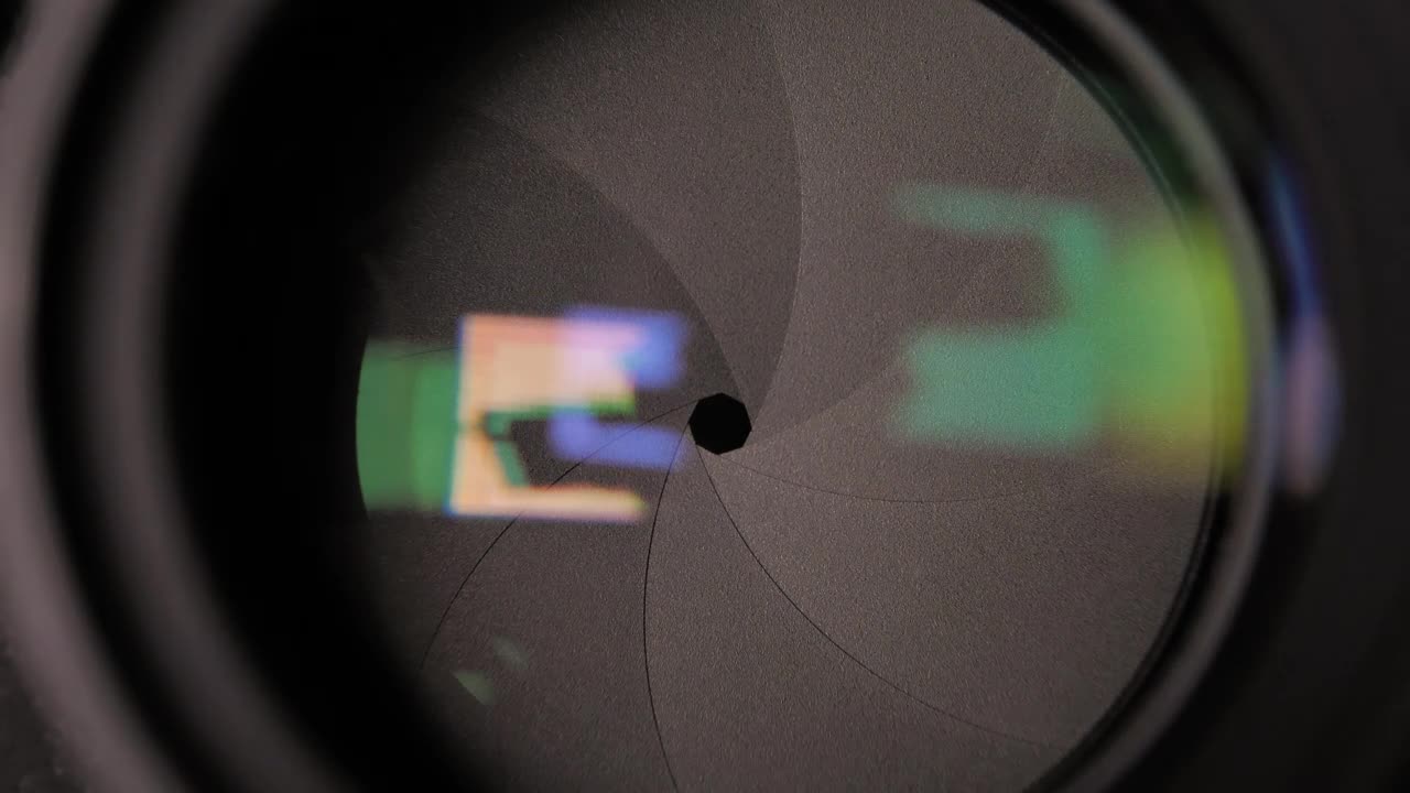 Free Stock Video Shutter Reflecting Colored Figures Live Wallpaper - Free Download