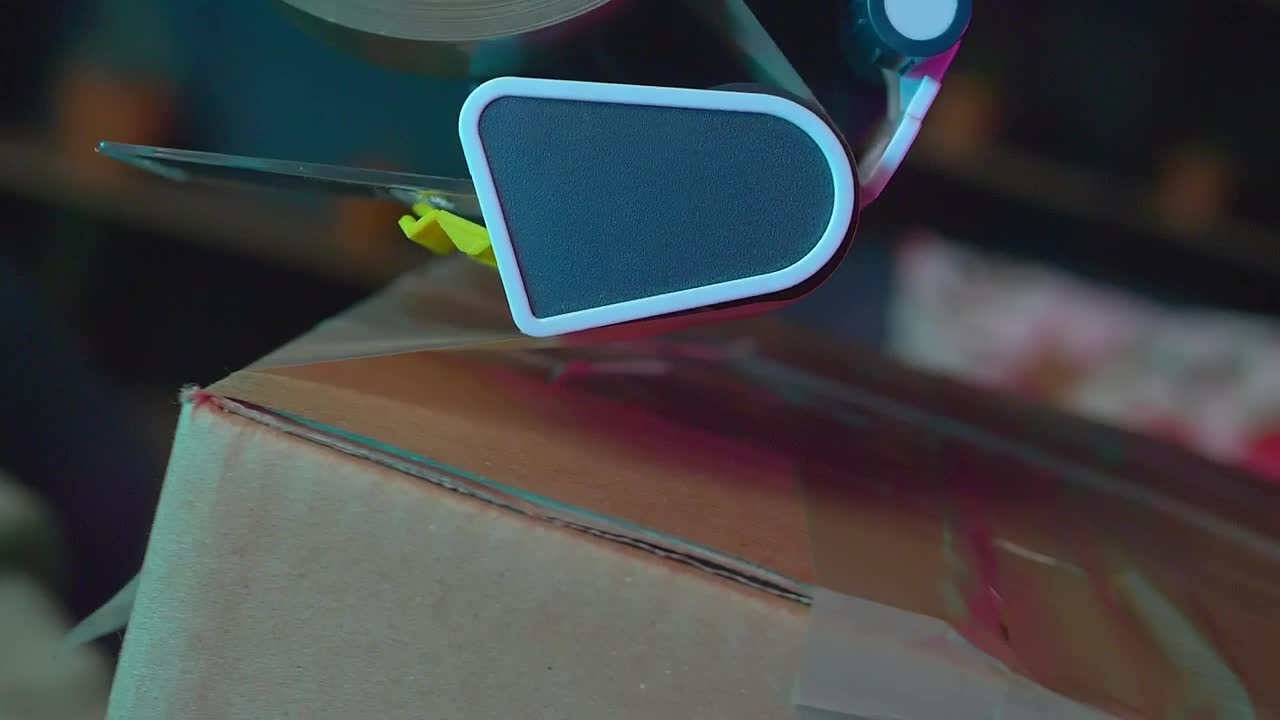 Video Stock Closing A Box With Duct Tape Live Wallpaper For PC - Free Download