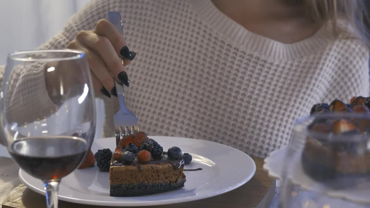 Free Stock Video Young Woman Eating Dessert At Christmas Dinner Live Wallpaper - Free Download