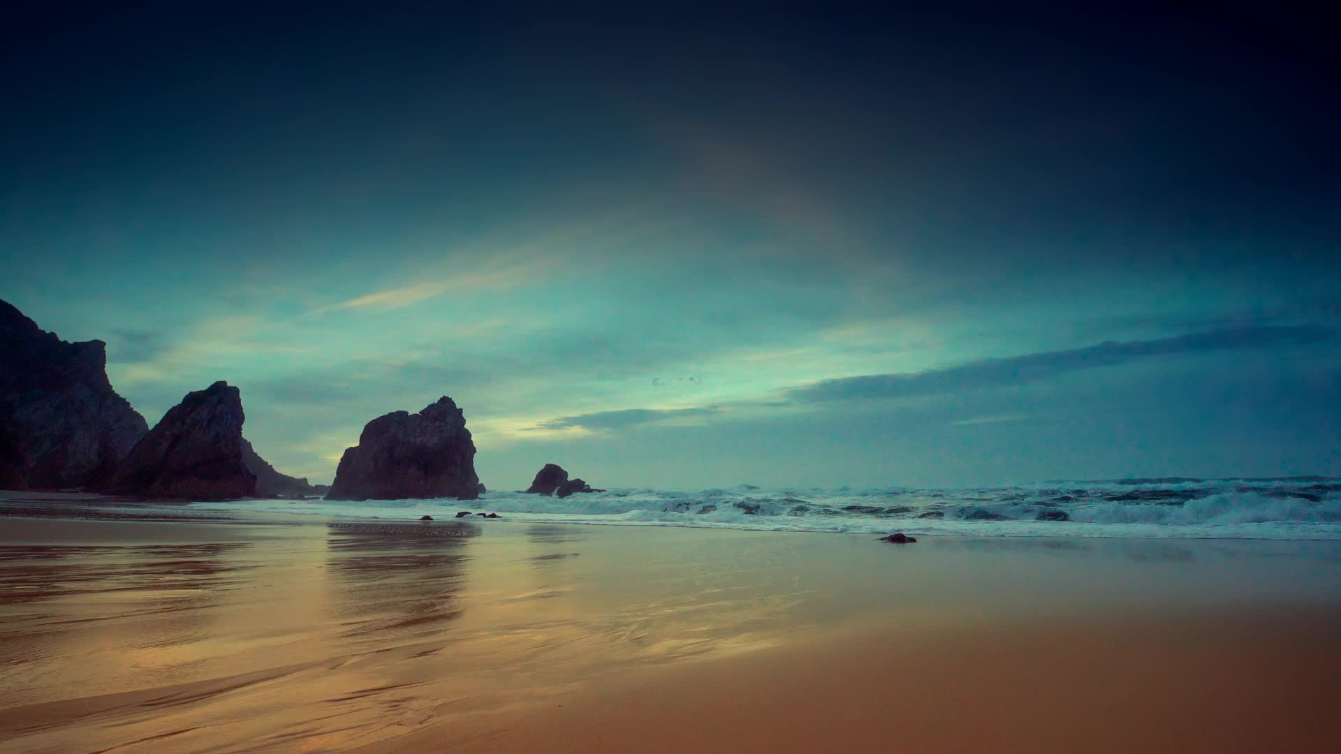 Seashore Ursa HD Live Wallpaper For Windows - Free Download