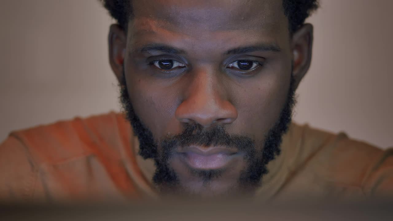 Video Stock Portrait Of A Man Working In Front Of His Computer Live Wallpaper Free - Free Download