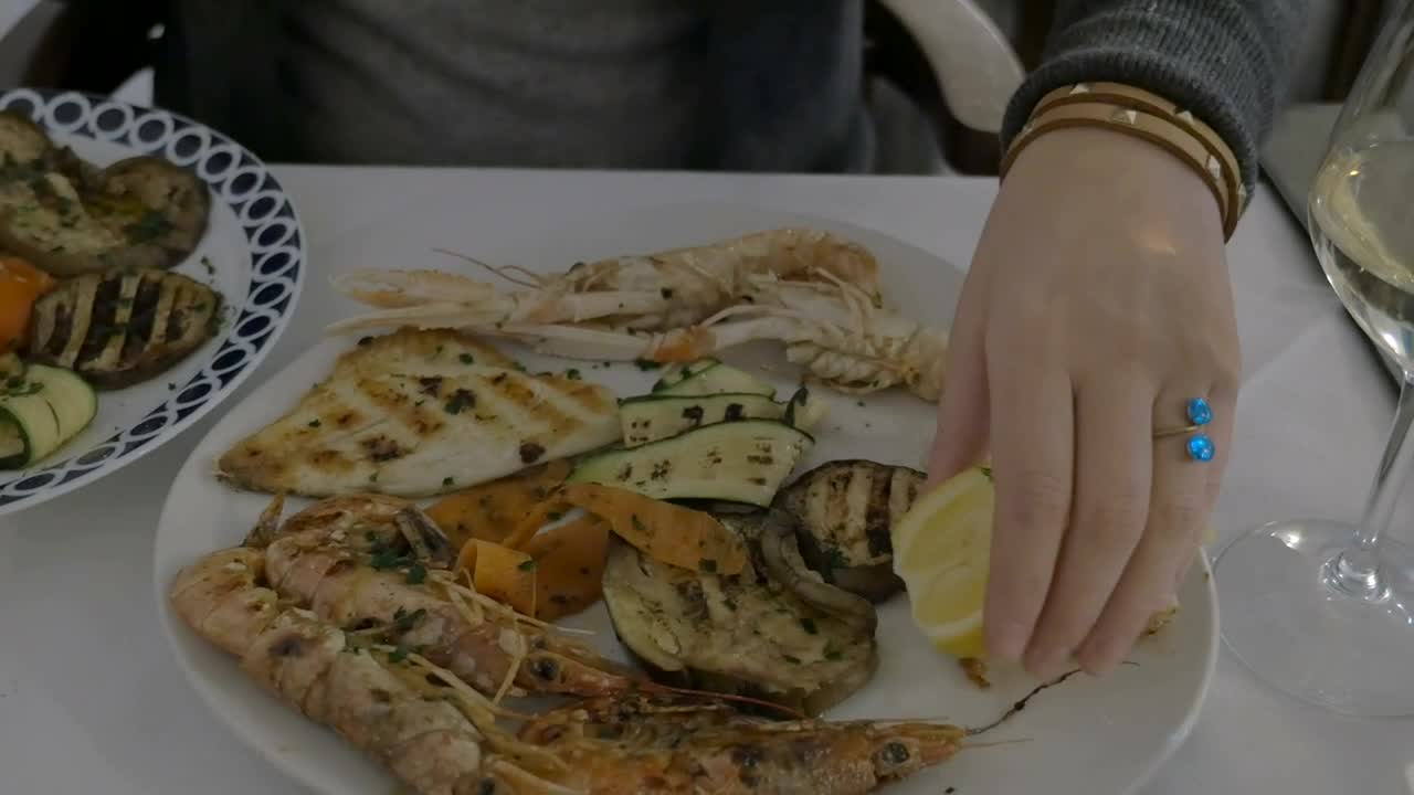 Free Video Stock taking a photo of seafood Live Wallpaper - Free Download