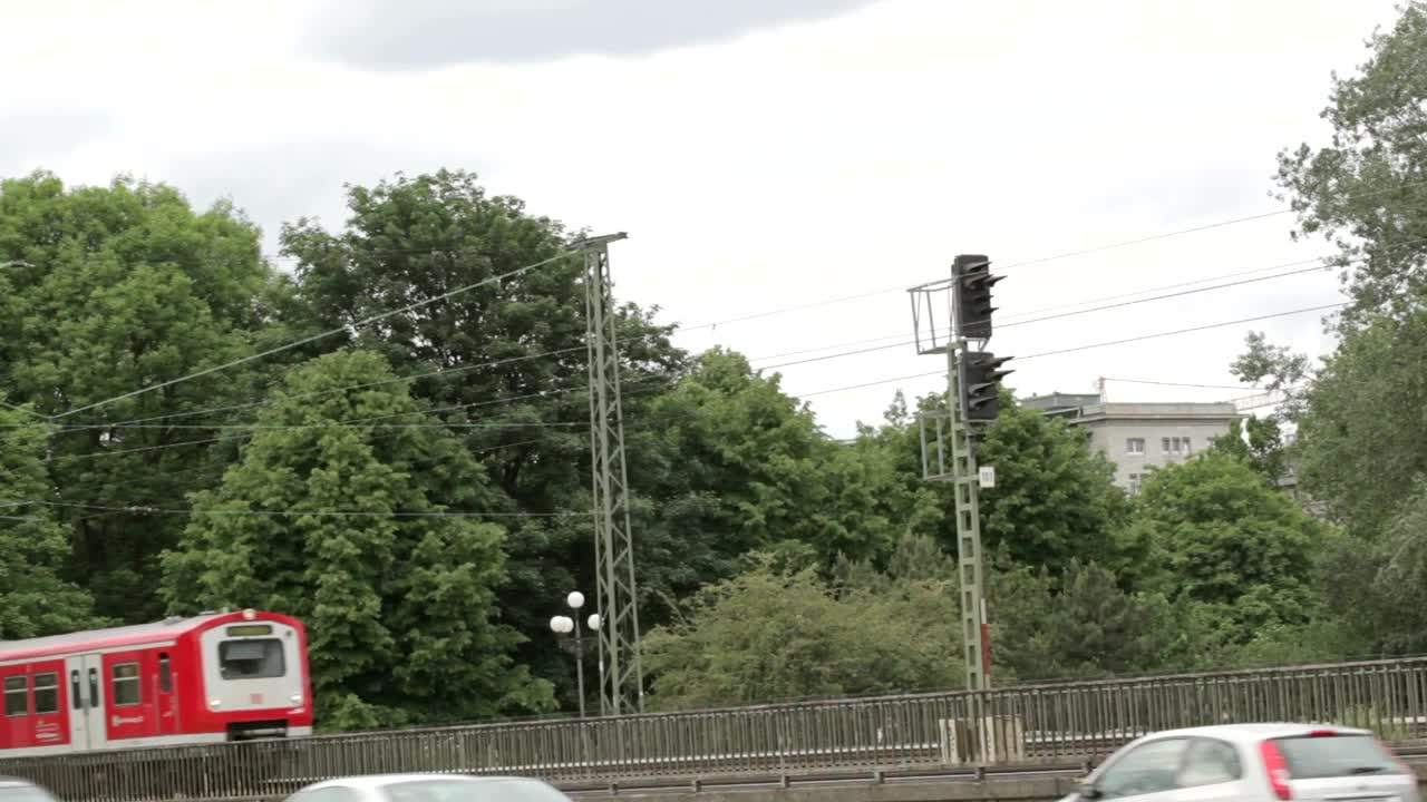 Video Stock Red Passenger Train In Hamburg Live Wallpaper Free - Free Download