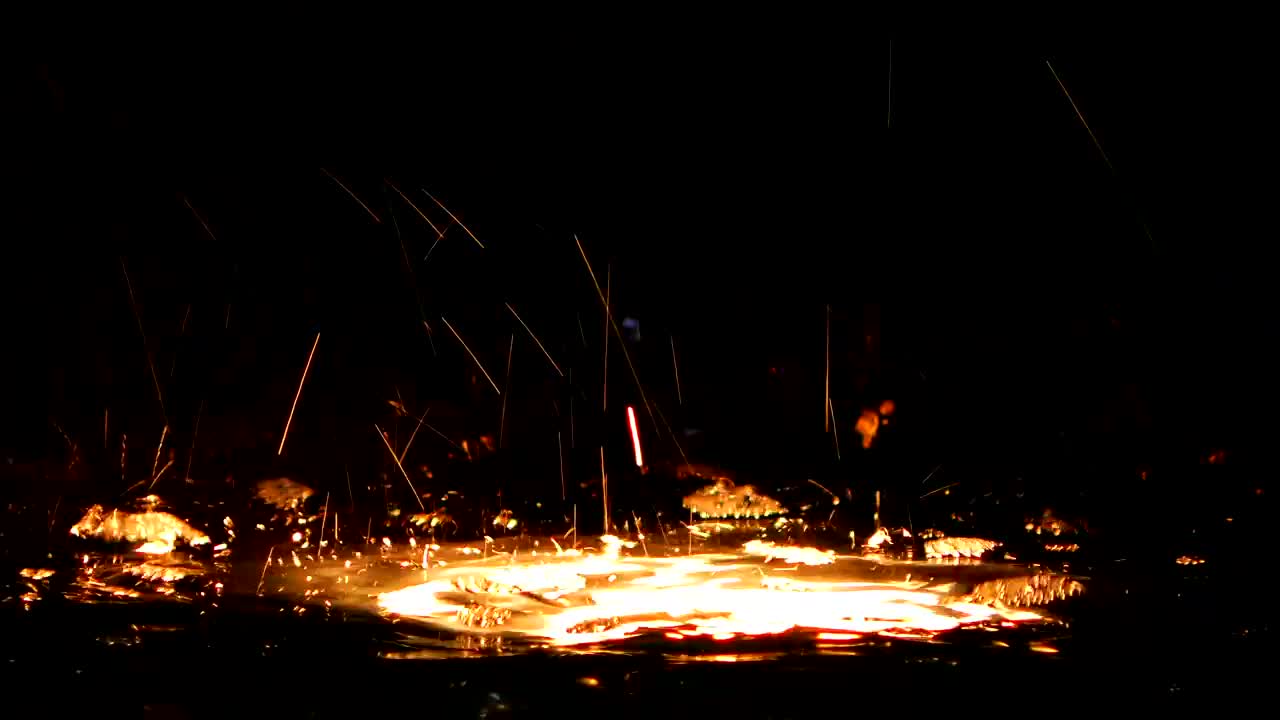Stock Video Metal Melting Under Wate Animated Wallpaper - Free Download