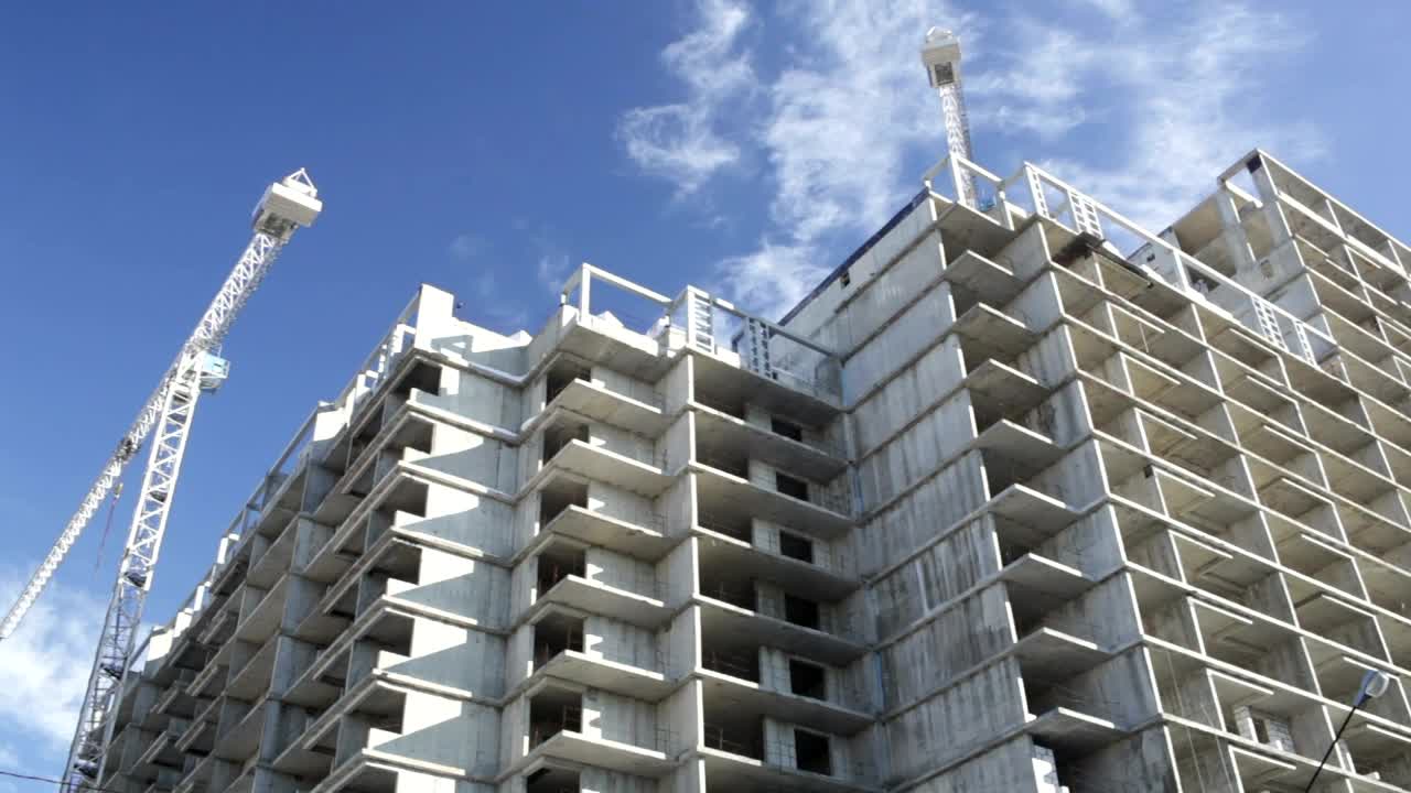 Stock Video Construction Crane Over A Building Live Wallpaper For PC - Free Download