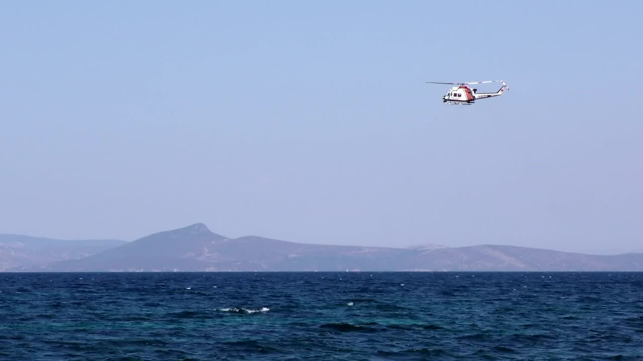 Stock Video Helicopter Of Salvation Searching The Sea Animated Wallpaper - Free Download