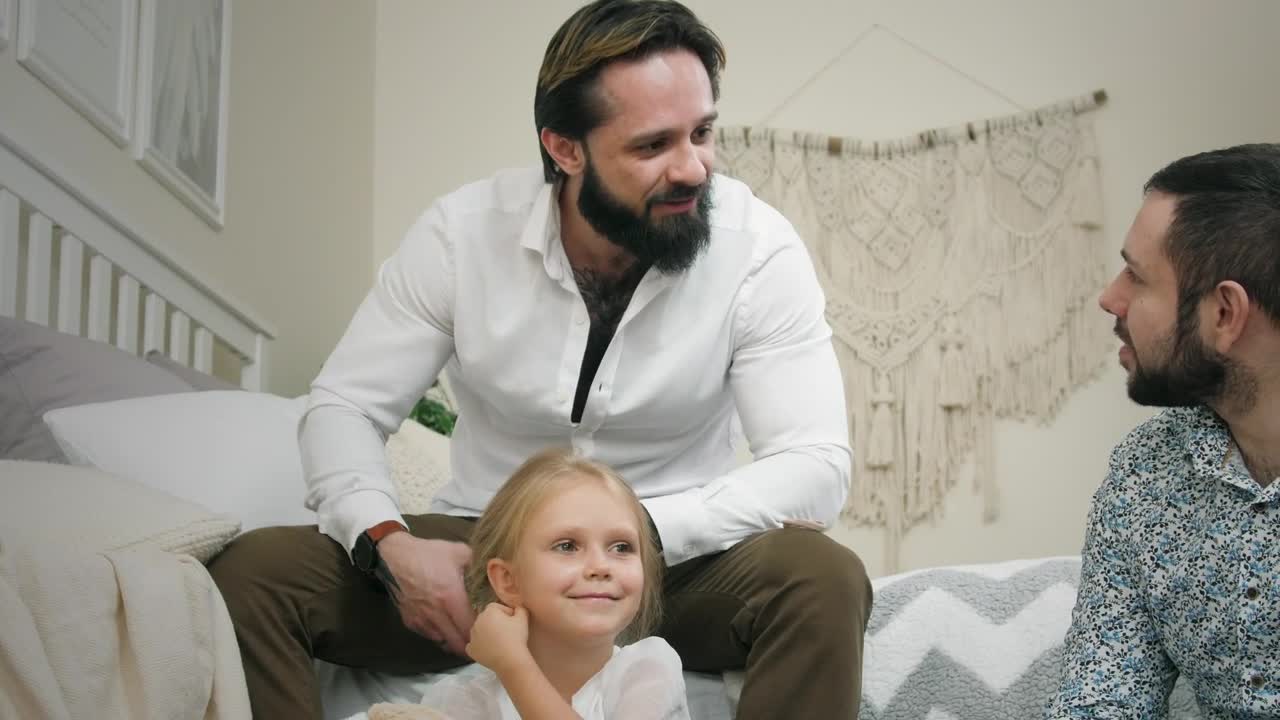 Stock Video Male Couple And Daughter At Home Animated Wallpaper - Free Download
