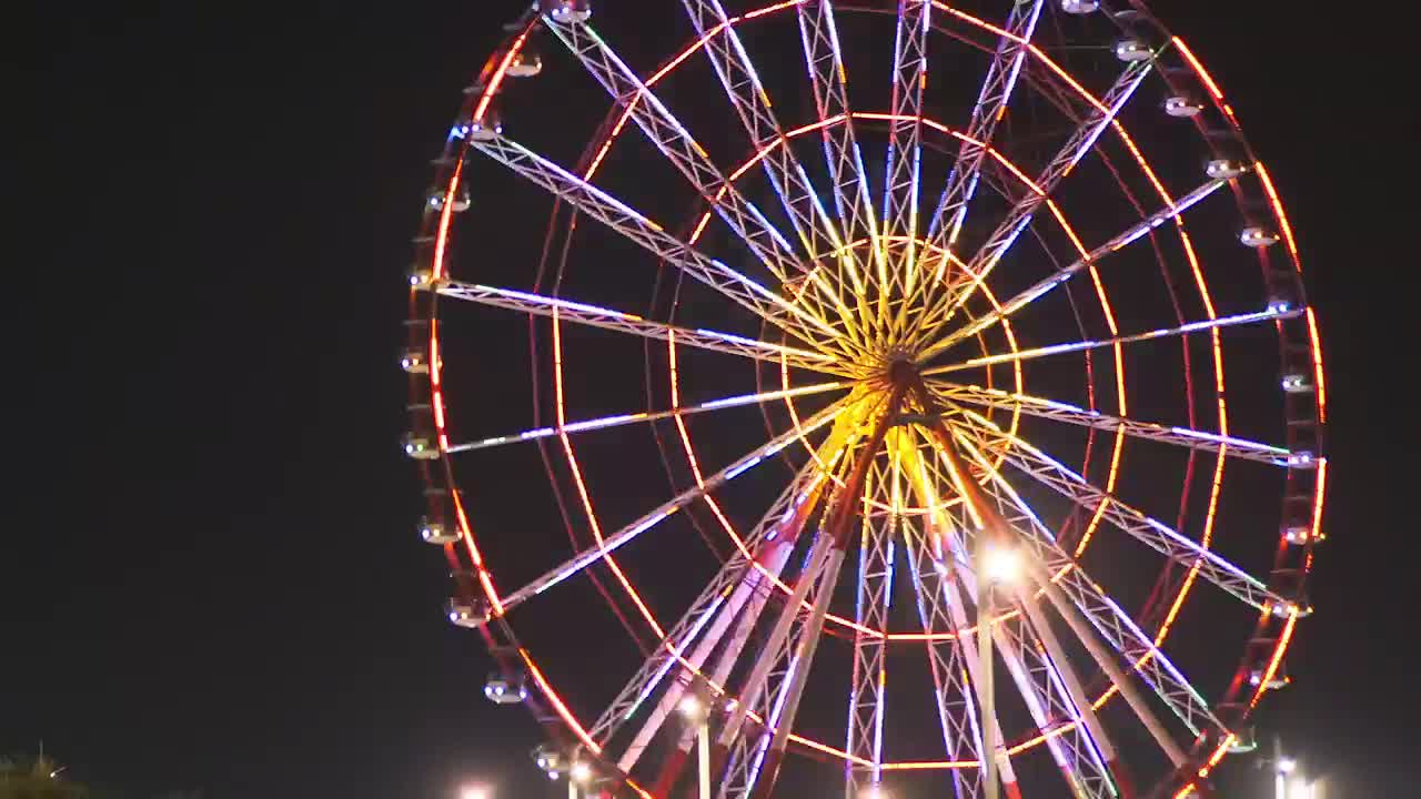 Stock Video Ferris Wheel Spinning At Night Live Wallpaper For PC - Free Download