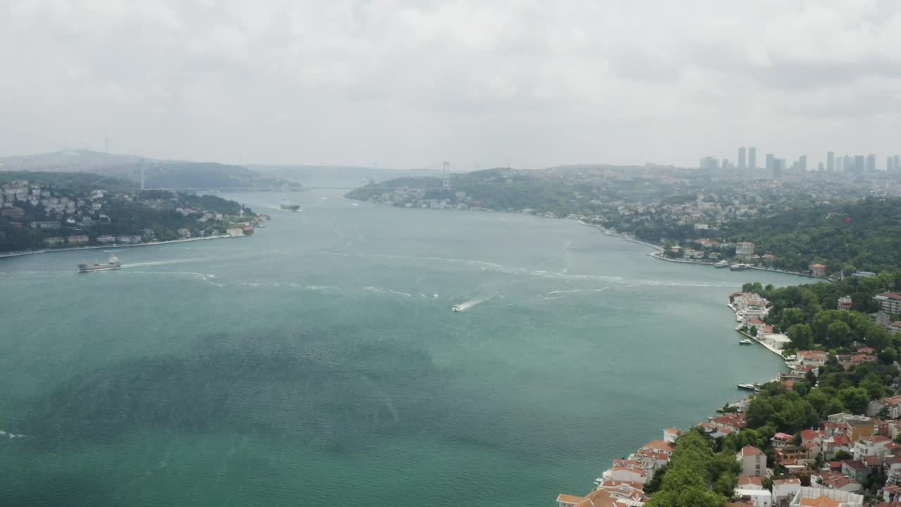Stock Video Low Cloud Over Istanbul Animated Wallpaper - Free Download