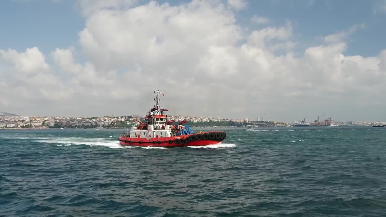 Free Stock Video Sailing On The Bosphorus River In Turkey Live Wallpaper - Free Download