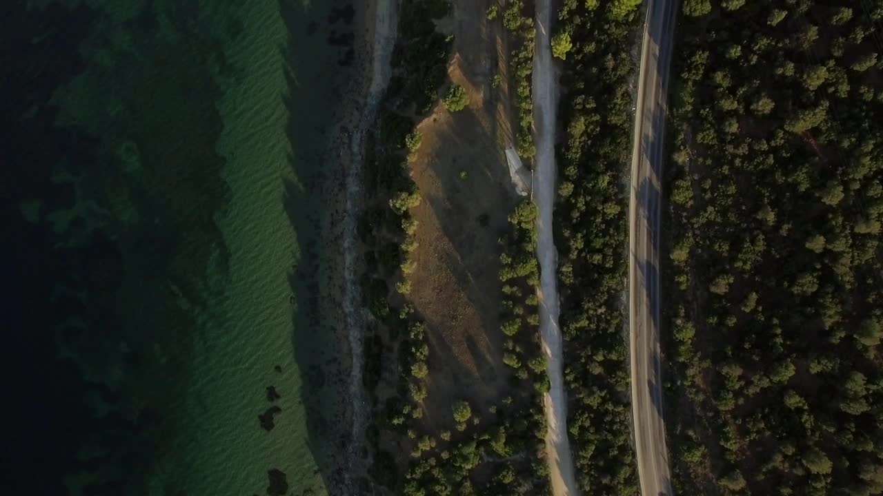 Stock Footage Vibrant Coastal Roads Live Wallpaper - Free Download