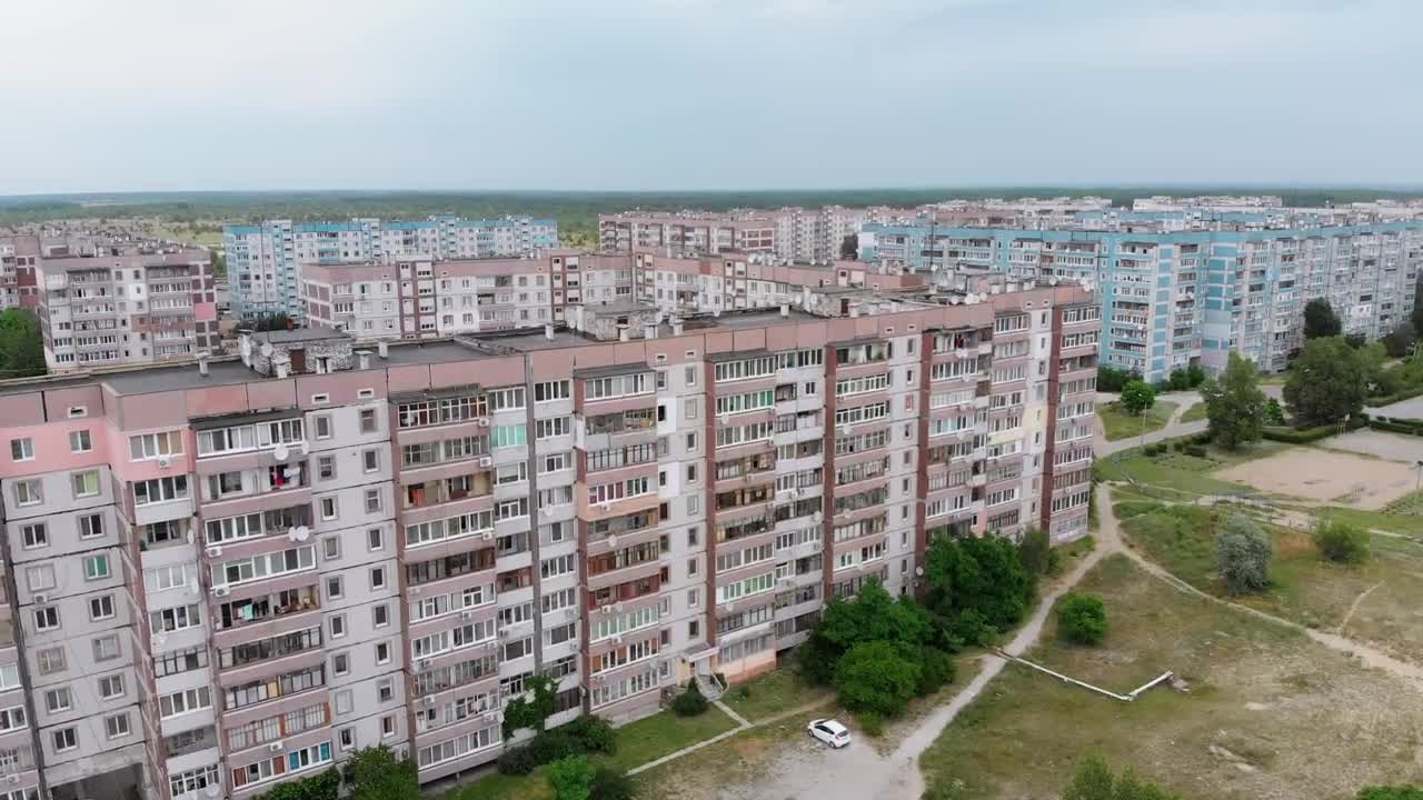Free Stock Video Urban Apartment Buildings Near To Nature Live Wallpaper - Free Download