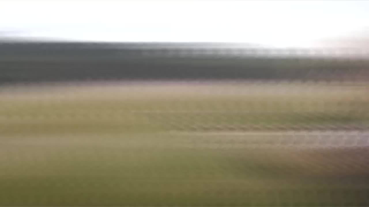 Video Stock Quick Right Distort Transition Live Wallpaper Free - Free Download