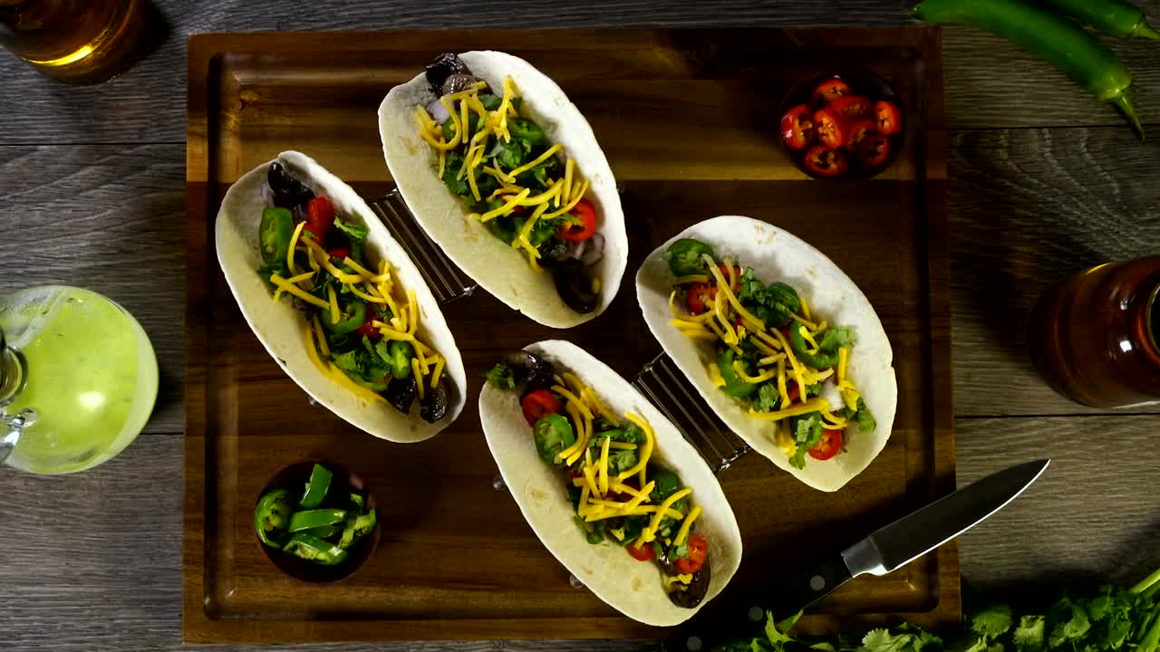 Stock Video Mushroom And Cheese Tacos Live Wallpaper - Free Download
