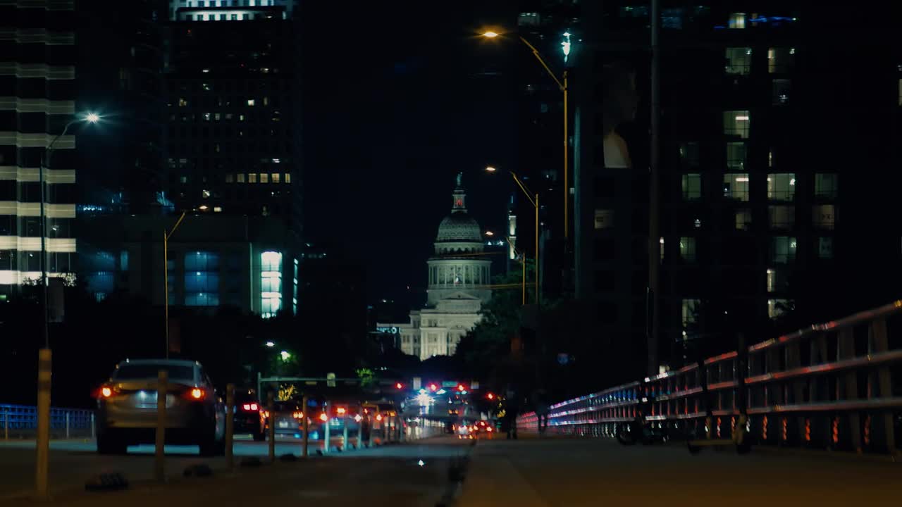 Stock Video Night Movement Of A Main Avenue Of A Big City Live Wallpaper - Free Download