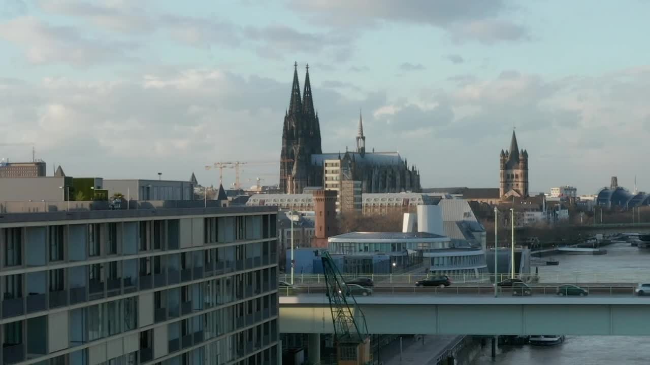 Stock Video Epic Take On The City With A Towering Cathedral Live Wallpaper For PC - Free Download
