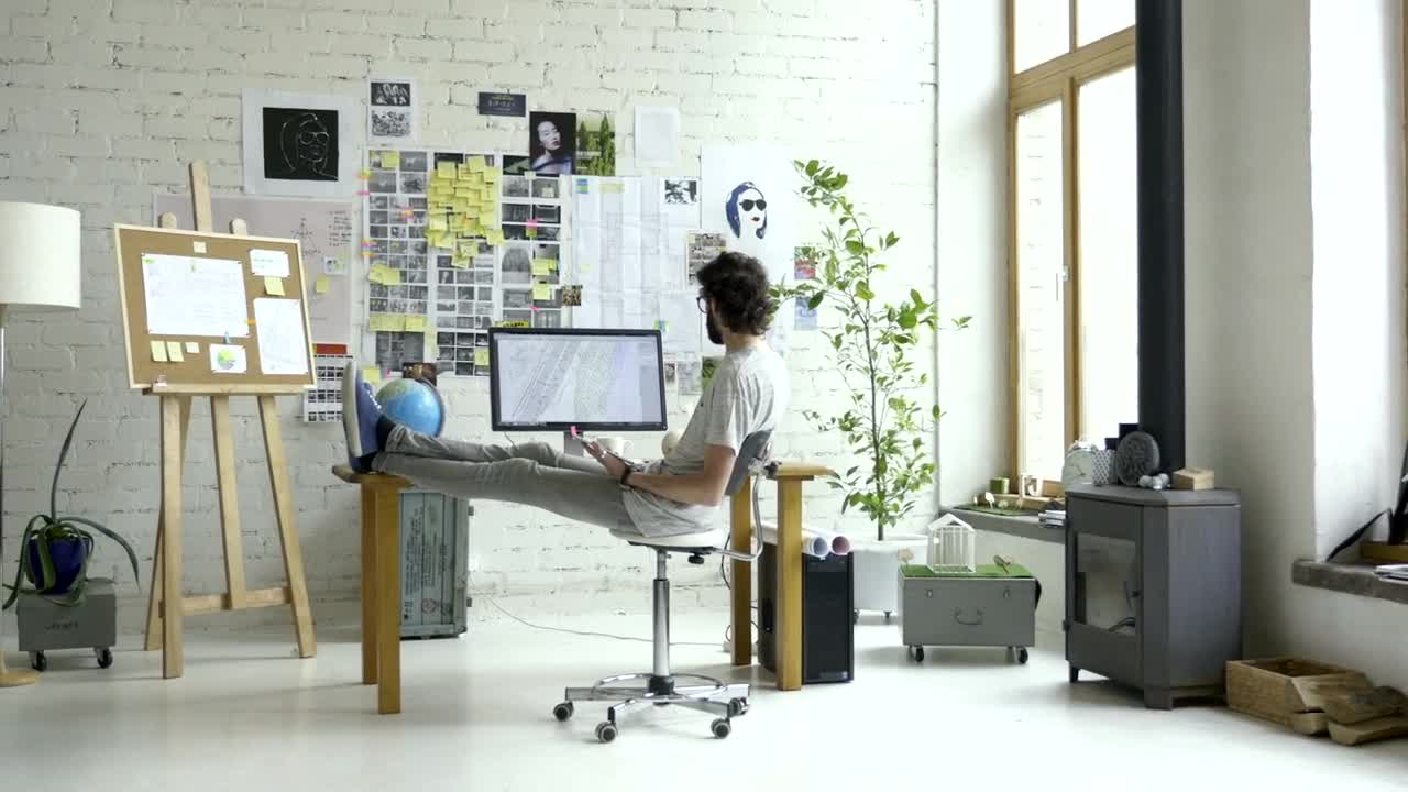 Stock Video Coffee Break In A Creative Studio Live Wallpaper For PC - Free Download