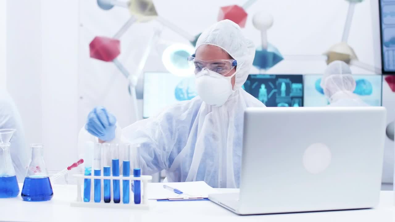Free Stock Video Scientist Working With Vials Live Wallpaper - Free Download