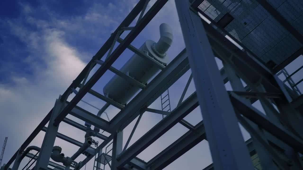 Stock Video Industrial Structure Built With Metal Beams Animated Wallpaper - Free Download