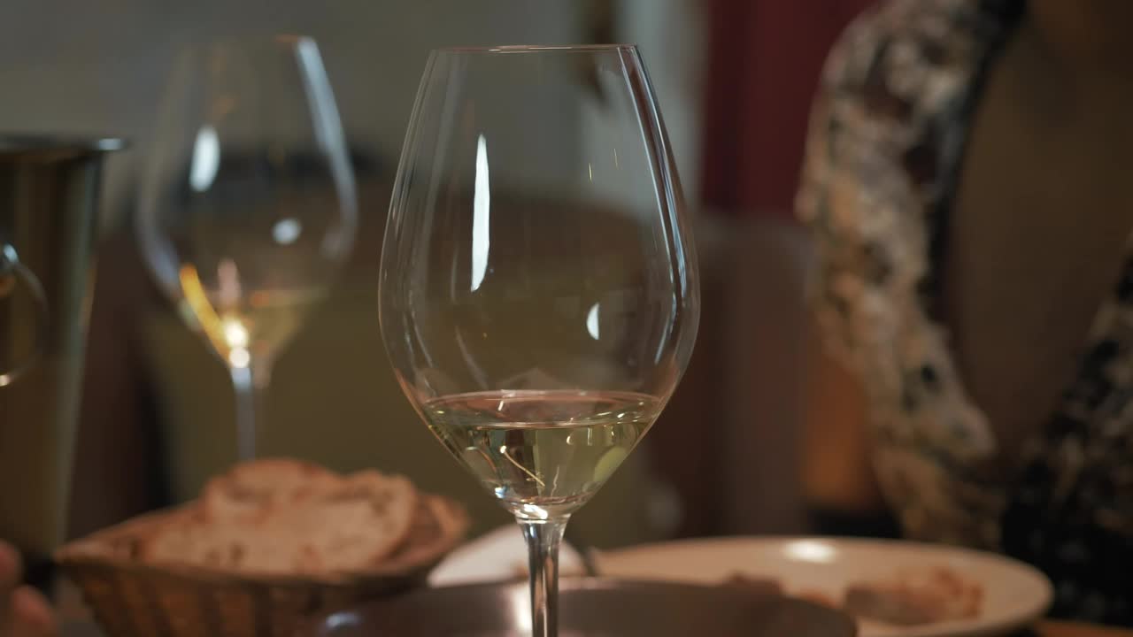 Free Video Stock toast with champagne glasses during a romantic date Live Wallpaper - Free Download