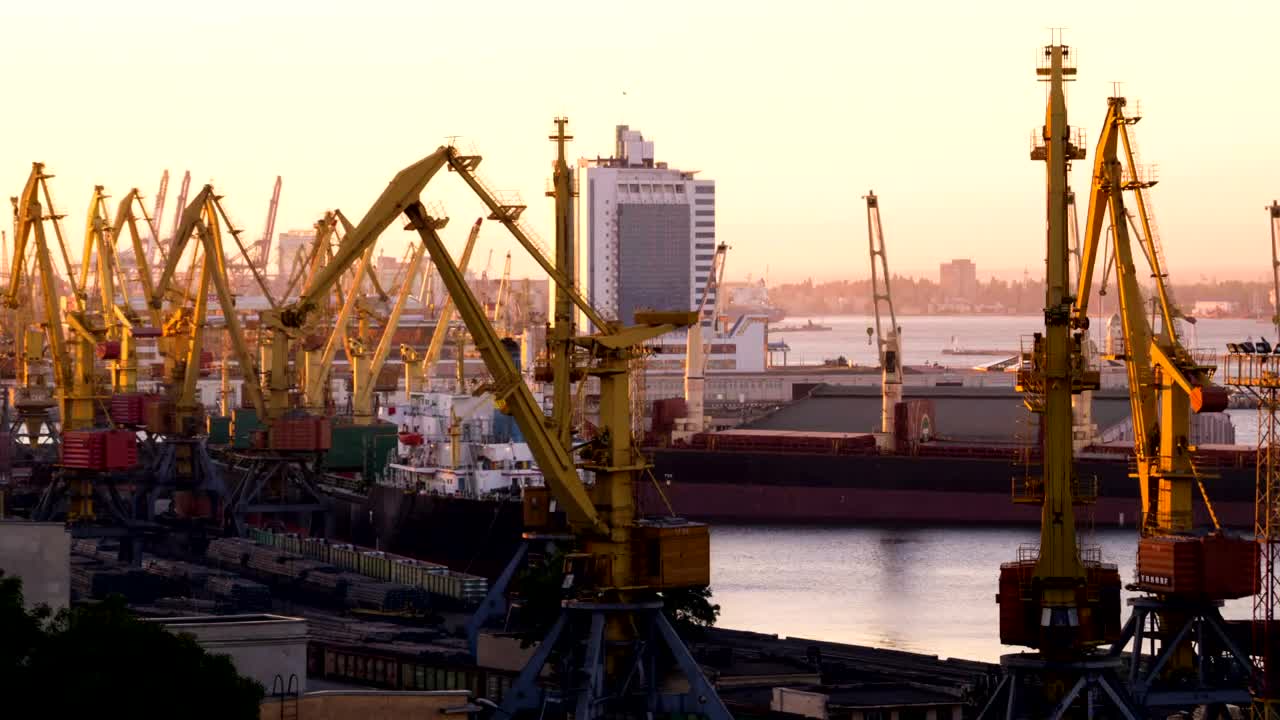 Free Video Stock trading port time lapse Live Wallpaper - Free Download