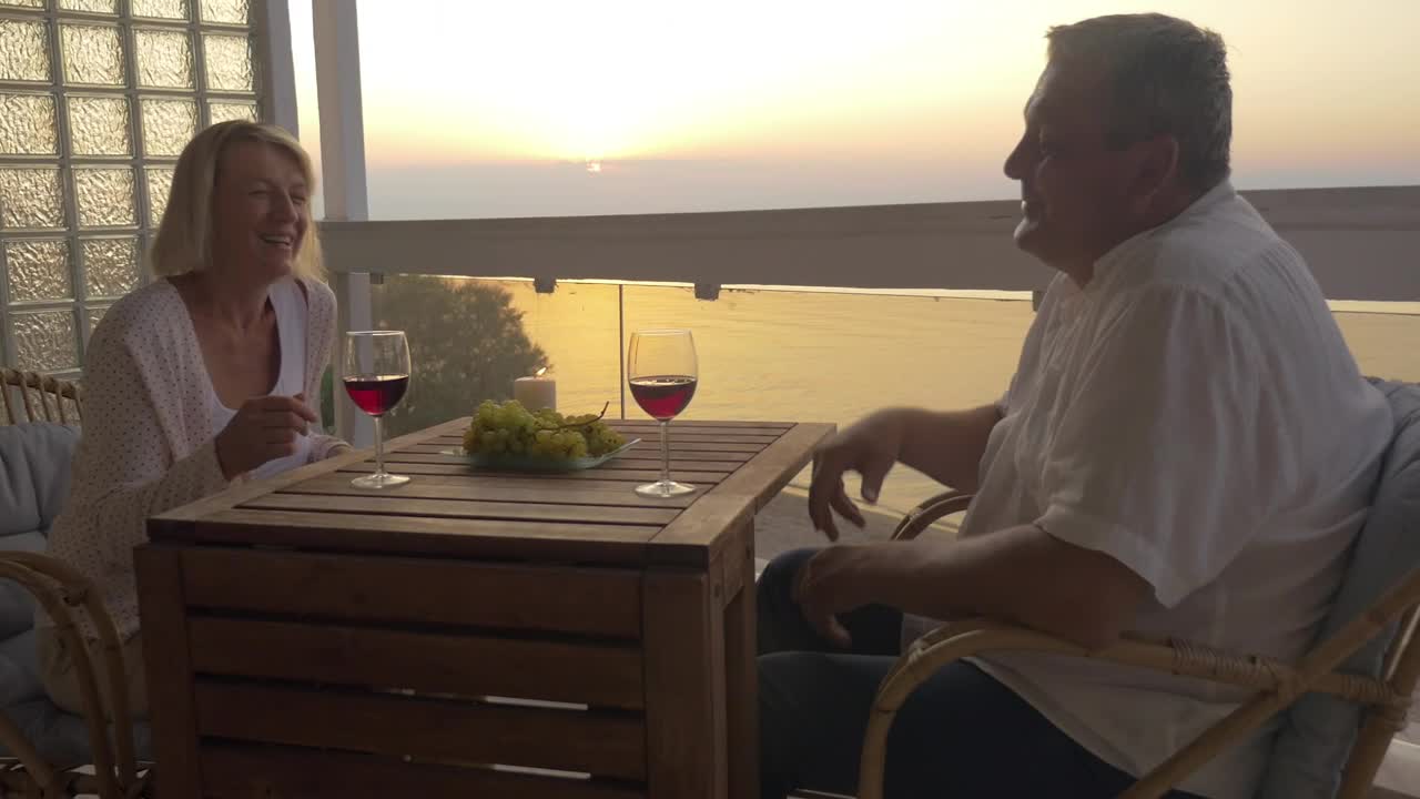 Stock Video Couple Sharing Wine On Holiday Live Wallpaper For PC - Free Download