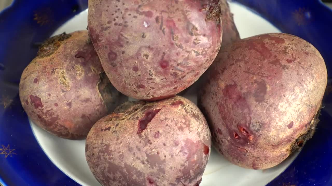 Stock Video Cooked Beetroot On A Plate Live Wallpaper For PC - Free Download