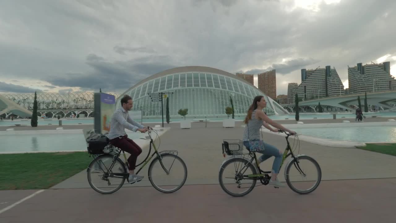 Free Stock Video Riding Bikes Past Modern Buildings Live Wallpaper - Free Download