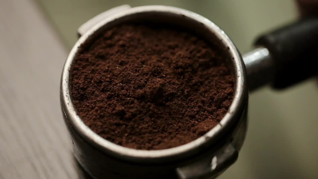 Video Stock Pressing Coffee Before Brewing Live Wallpaper Free - Free Download