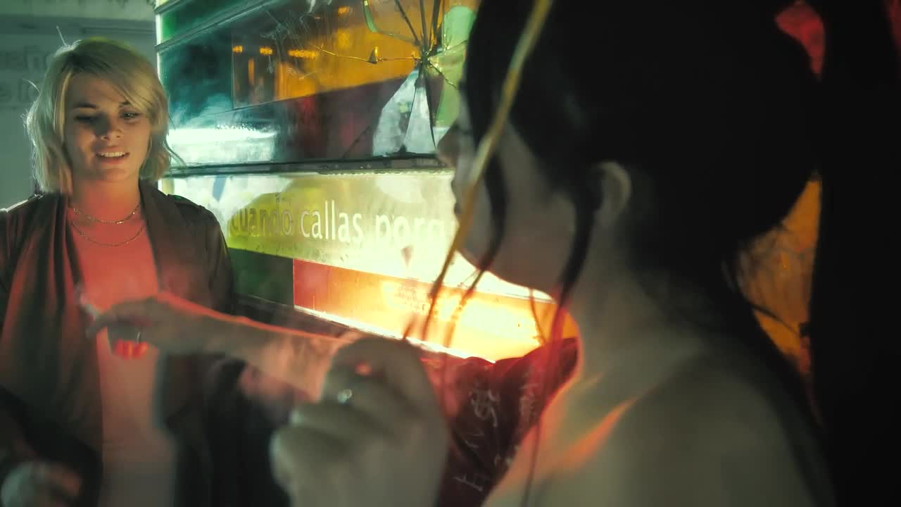 Stock Video Girls Share A Cigarette While Chatting Live Wallpaper For PC - Free Download