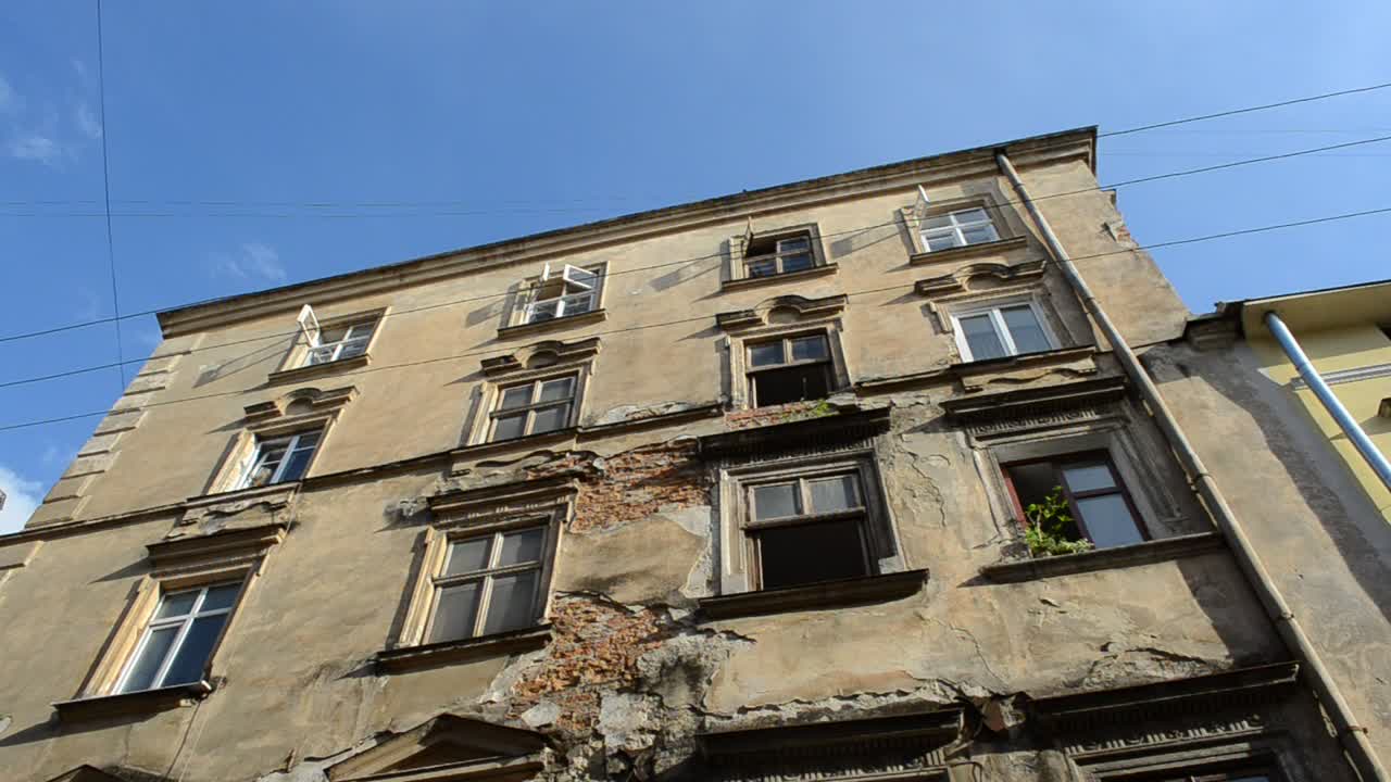 Stock Video Old Building With Broken Walls Live Wallpaper - Free Download