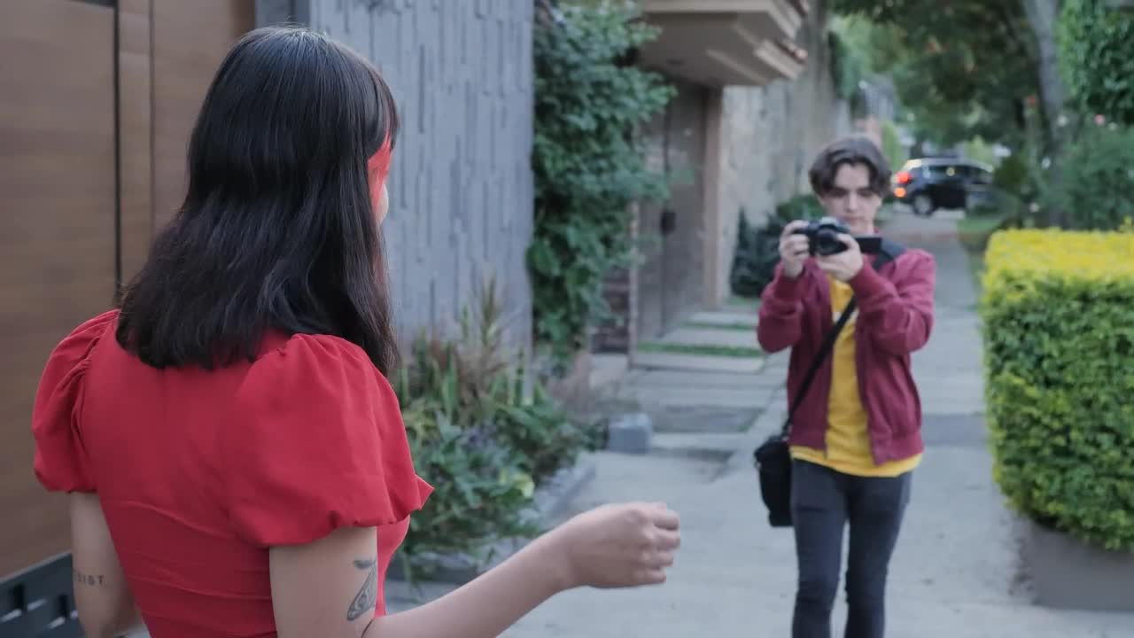 Free Stock Video Young Man Filming A Girl Dancing In The Street Live Wallpaper - Free Download