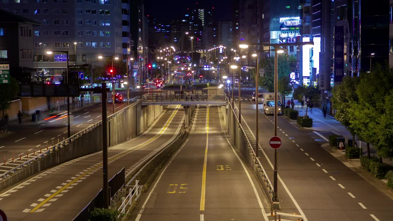 Free Stock Video Roads Of A Large Metropolis With Cars At Night  LargeLive Wallpaper - Free Download