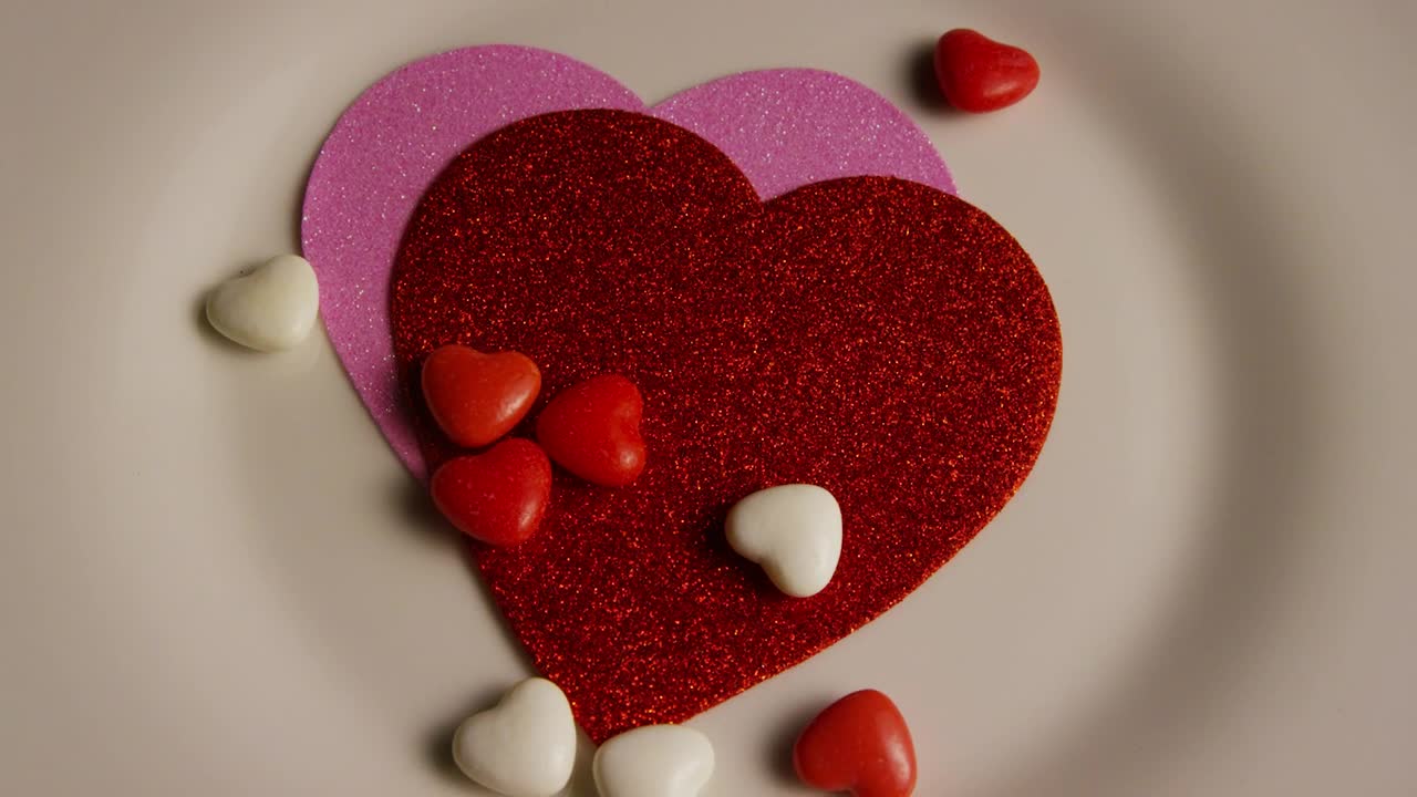 Free Stock Video Shiny Paper Heart Shapes And Candy Live Wallpaper - Free Download