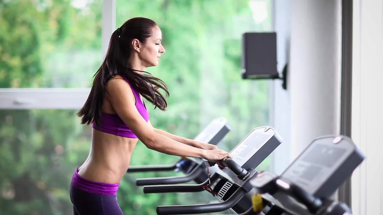 Free Video Stock Sports Woman Doing Cardio Live Wallpaper - Free Download