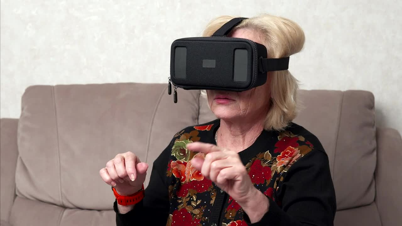 Stock Video Elderly Person Using A Vr Headset Live Wallpaper For PC - Free Download