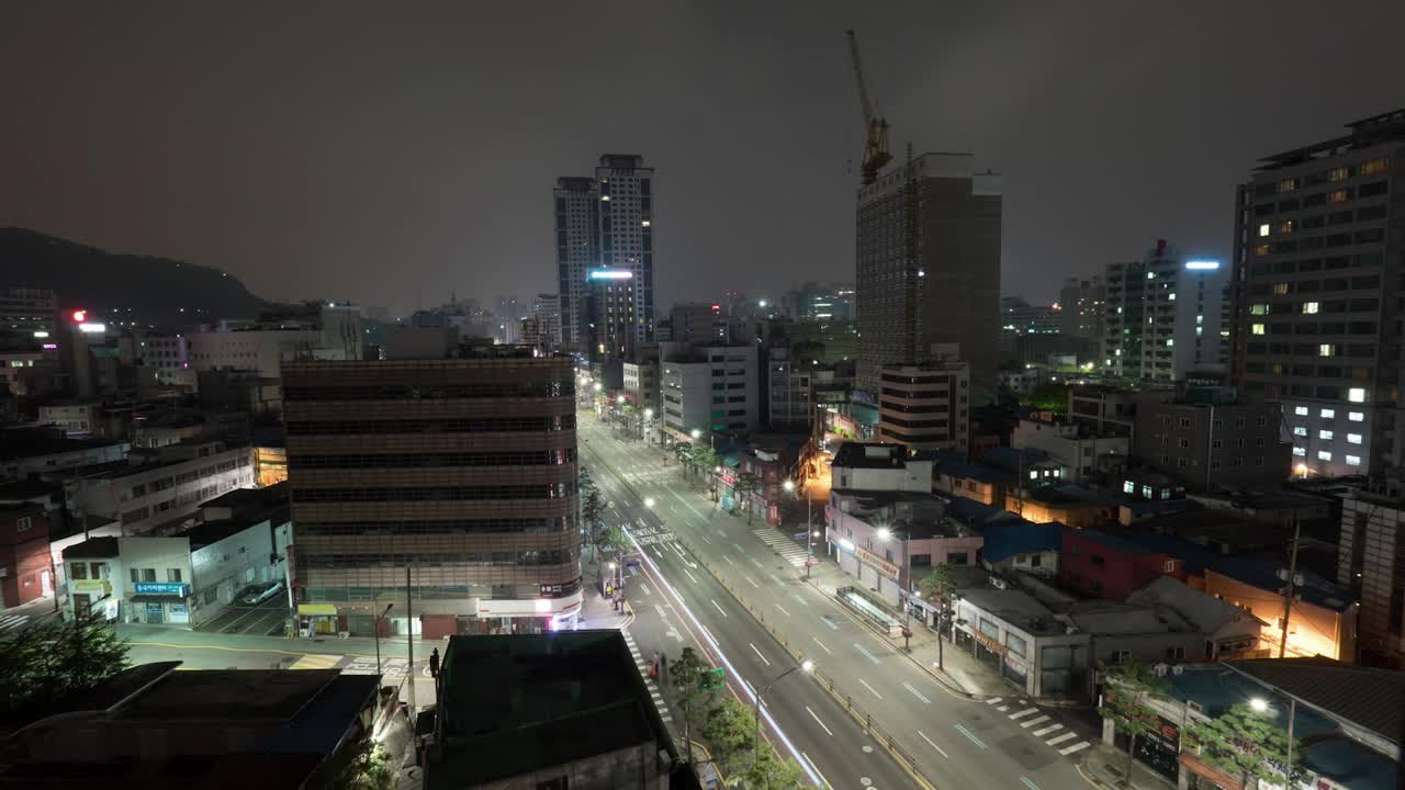Video Stock Car Lights Throughout The Night Live Wallpaper For PC - Free Download