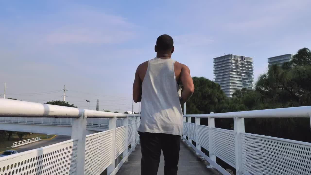 Free Video Stock Sportsman Doing Cardio Training Live Wallpaper - Free Download