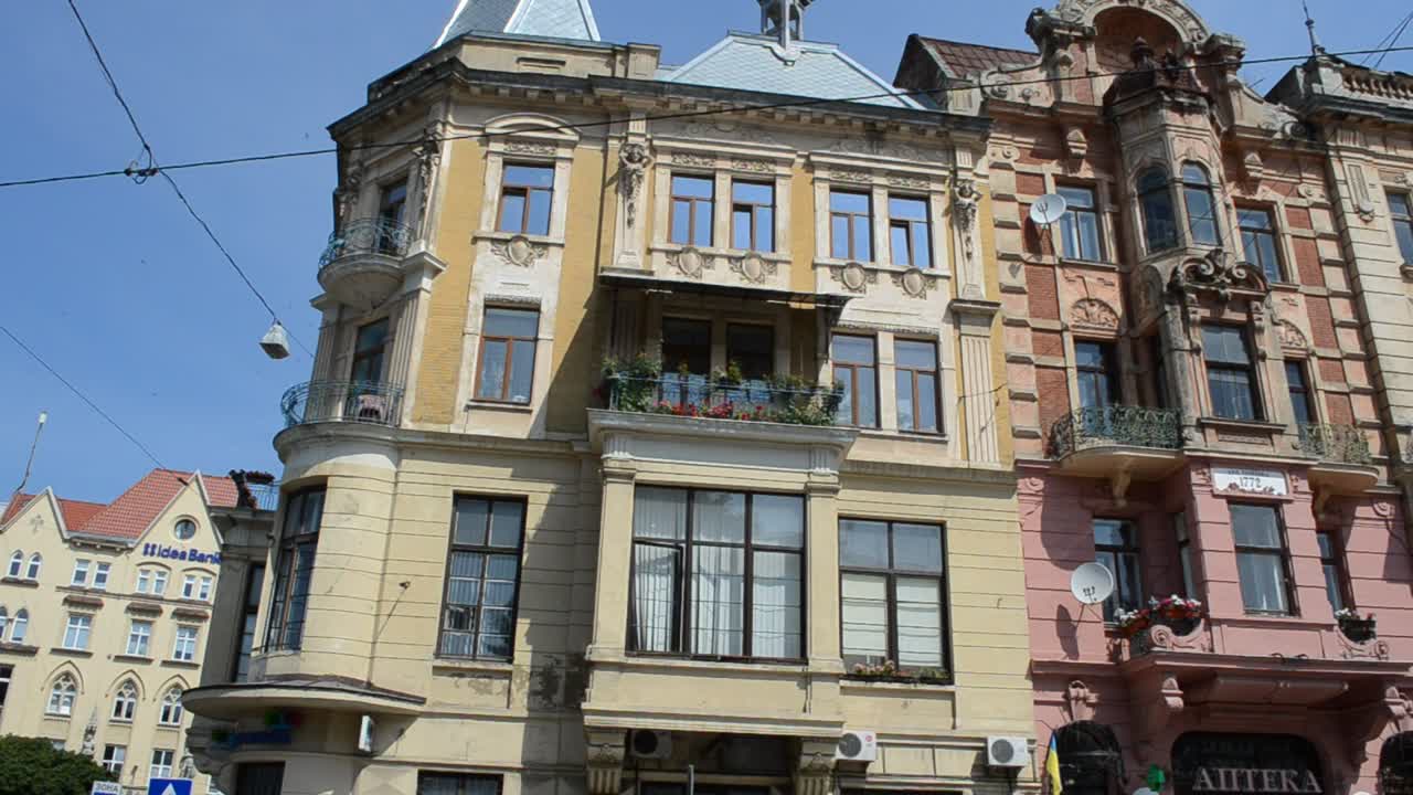 Stock Video Beautiful City Architecture Live Wallpaper For PC - Free Download
