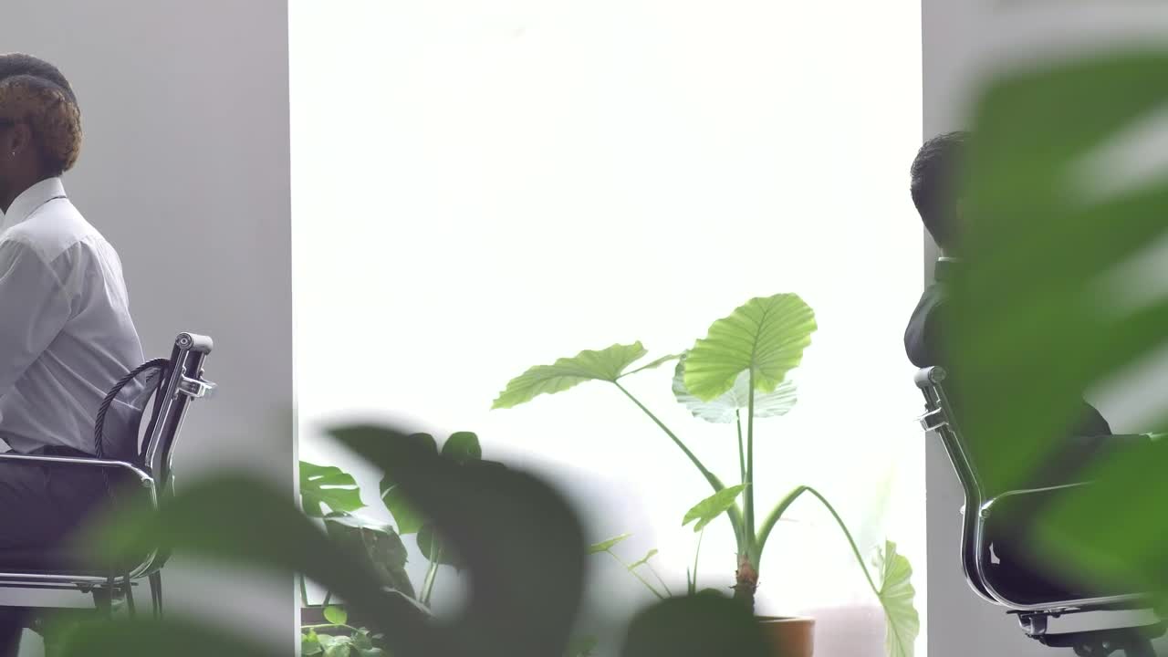 Stock Video Pair Of Happy Office Workers Shake Hands Strongly Live Wallpaper - Free Download
