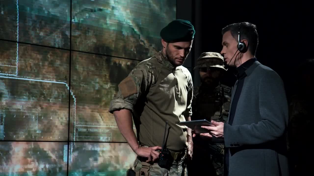 Stock Video Military Men Discussing Strateg Animated Wallpaper - Free Download