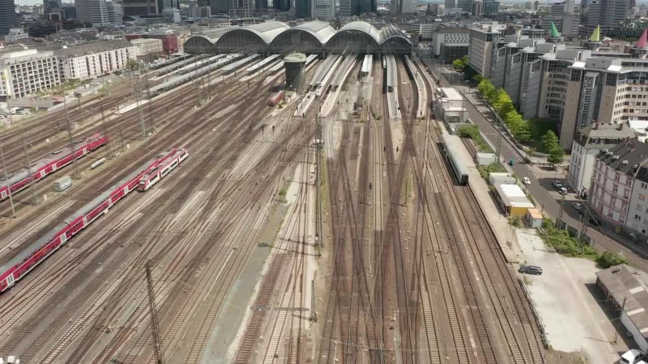 Free Video Stock train station in the city of frankfurt in germany Live Wallpaper - Free Download