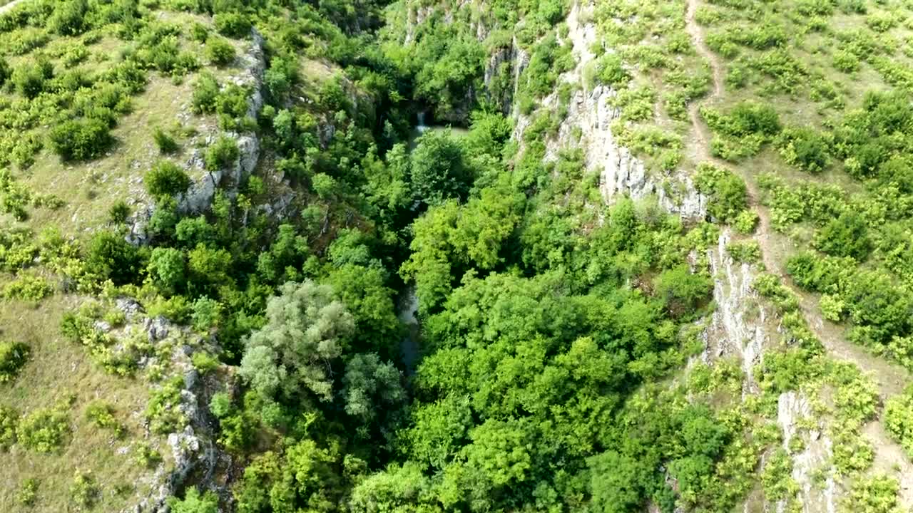 Stock Video Hidden Waterfalls Inside A Canyon Animated Wallpaper - Free Download