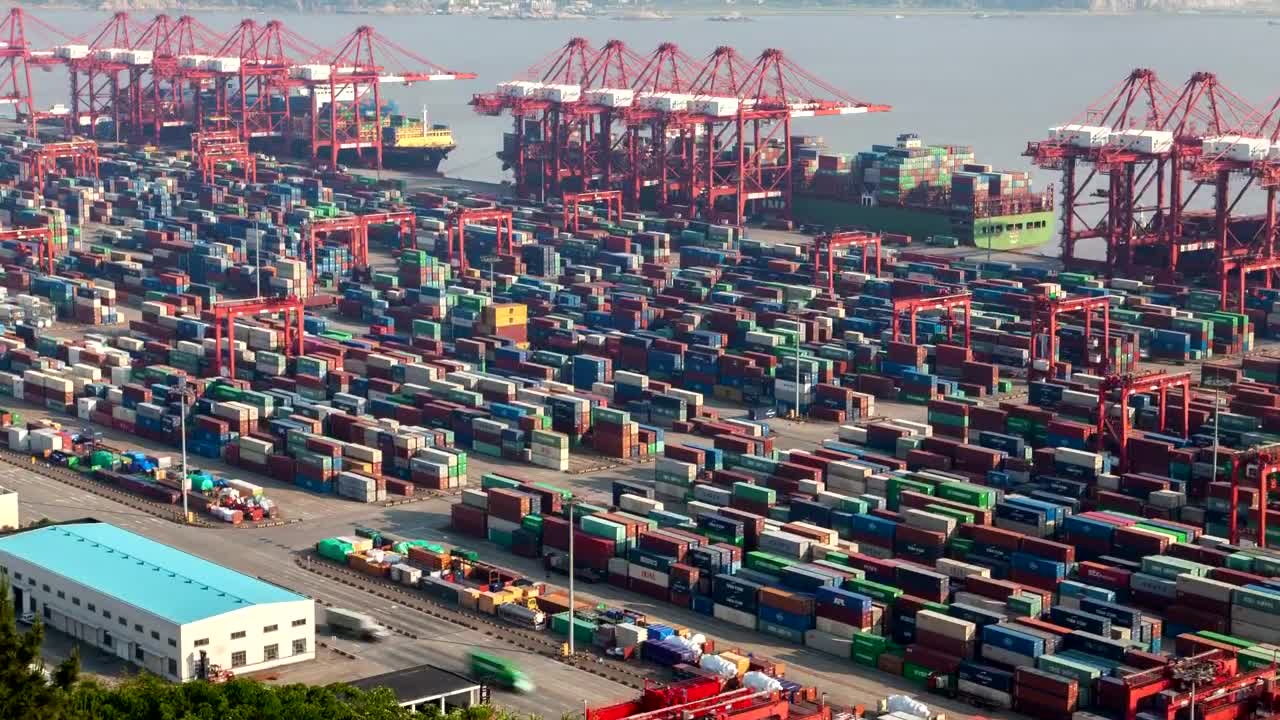Free Stock Video Shanghai Containerport And Cranes Working Live Wallpaper - Free Download
