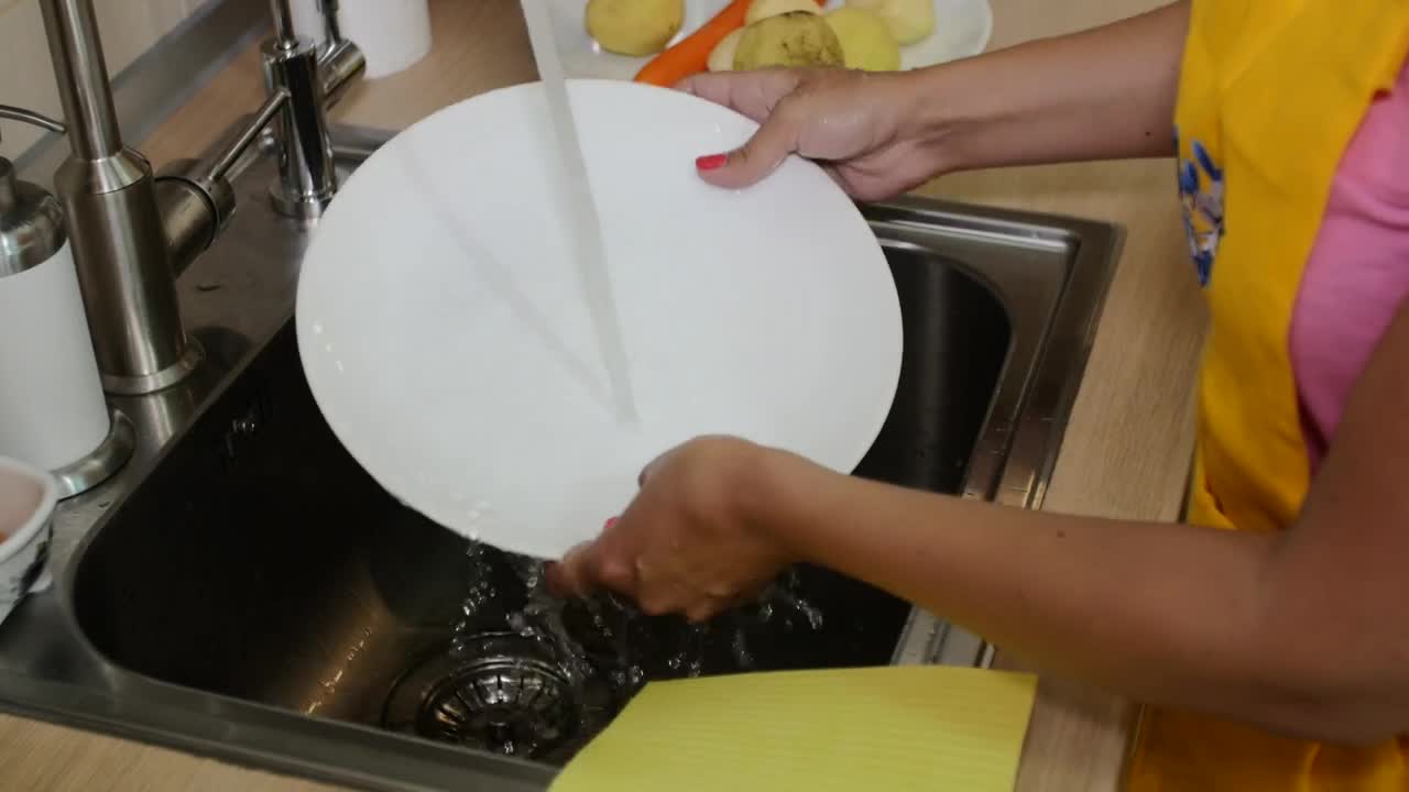 Stock Footage Washing Dishes In The Kitchen Live Wallpaper - Free Download
