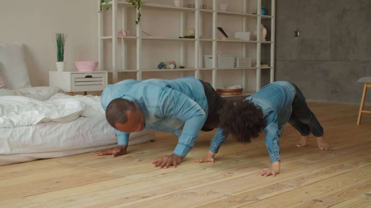 Stock Video Father And Son Doing Push Ups Together Live Wallpaper For PC - Free Download