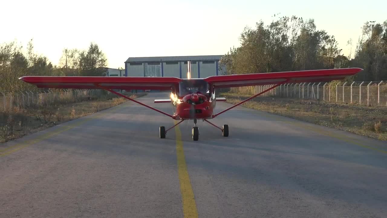 Video Stock Red Aircraft Driving Through The Track Live Wallpaper Free - Free Download