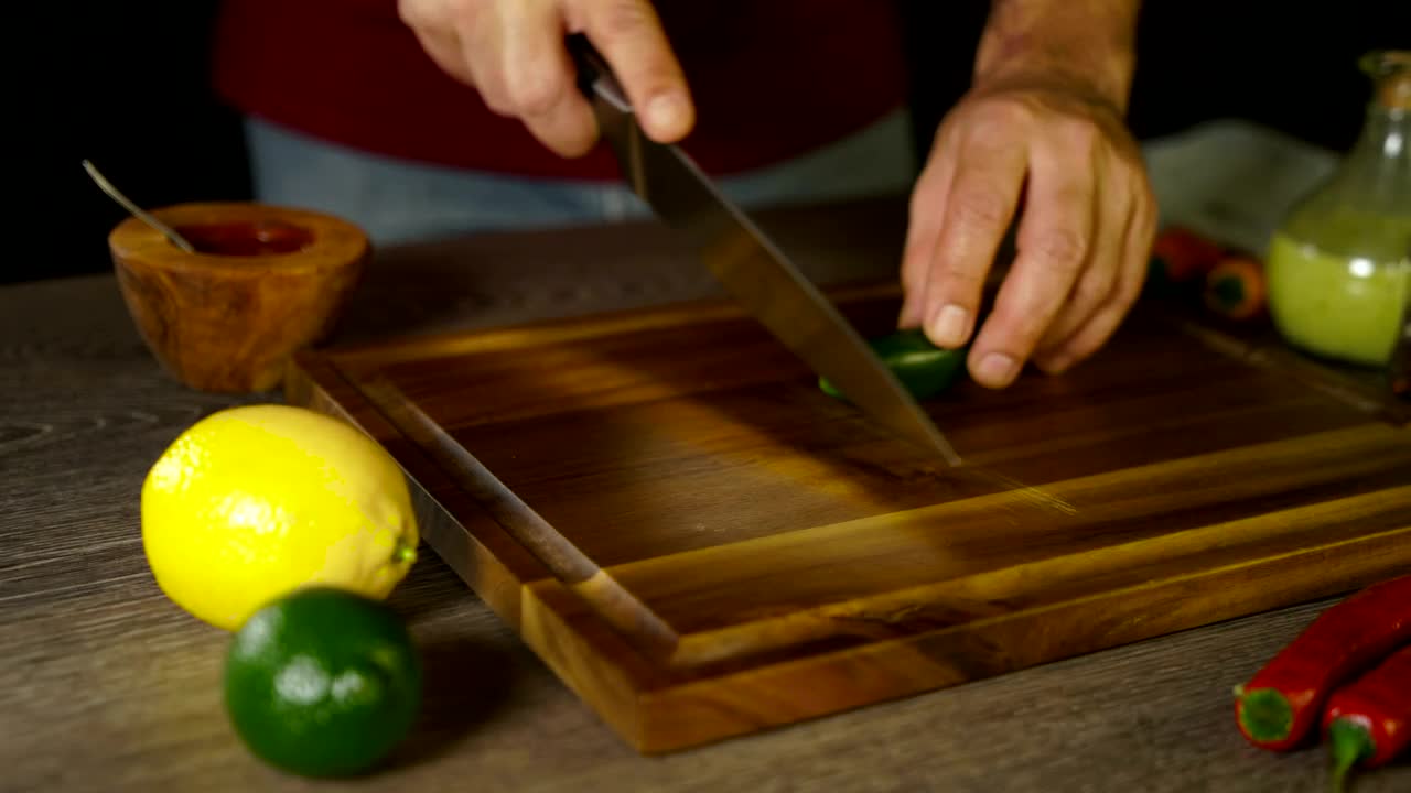 Video Stock Chopping Up A Jalapeno Live Wallpaper For PC - Free Download